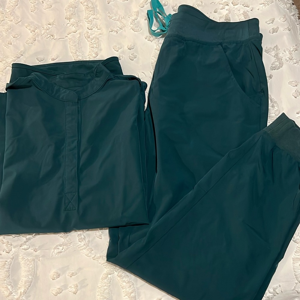 Figs FreeX Caribbean Blue scrub set